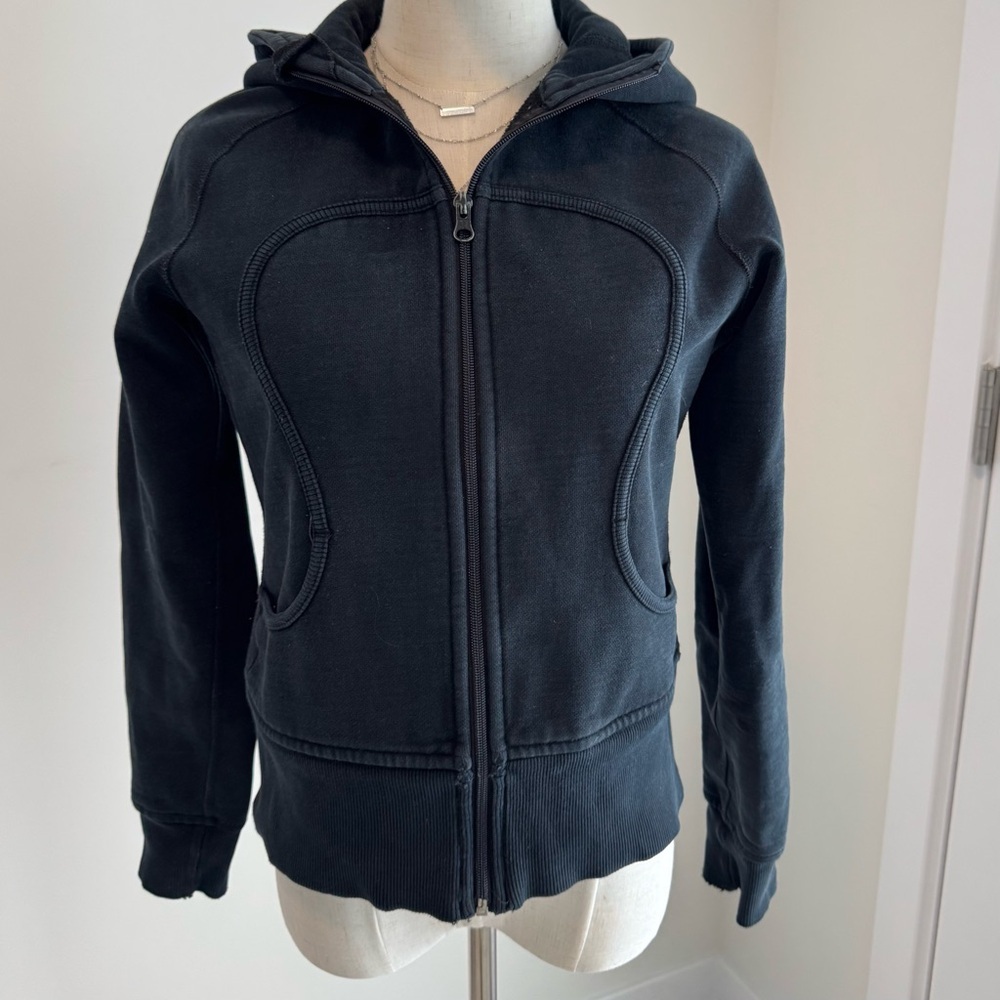 Lululemon - Black Zip-Up Hoodie - Picture 2 of 7